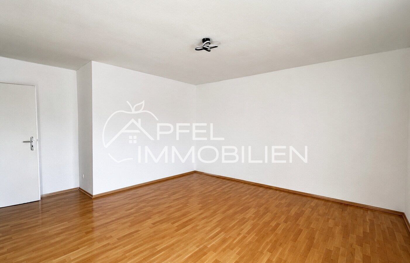 2-Zimmer-Wohnung mit Balkon – vermietet