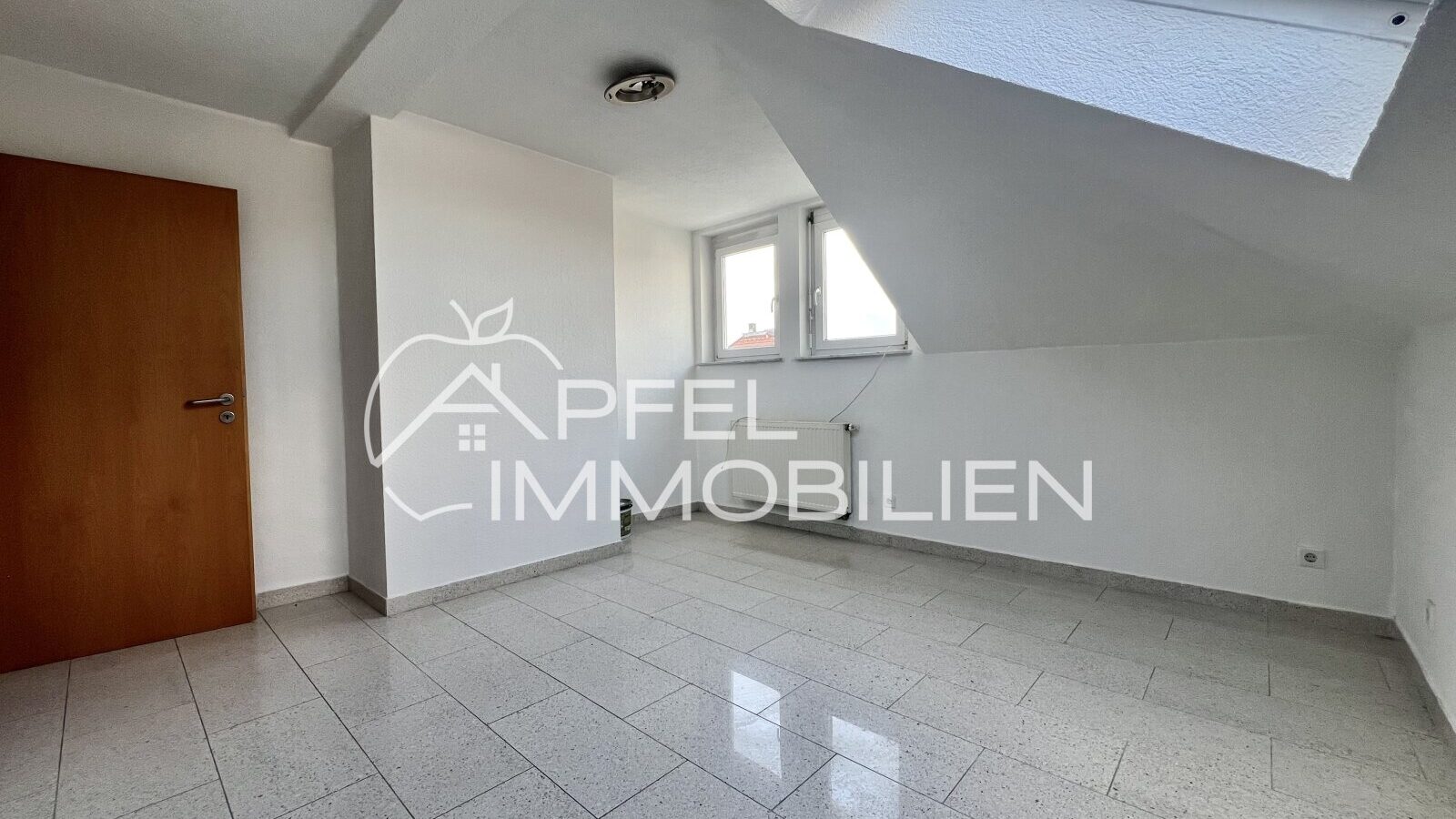 3 Zimmerwohnung in zentraler Lage in Bad Cannstadt
